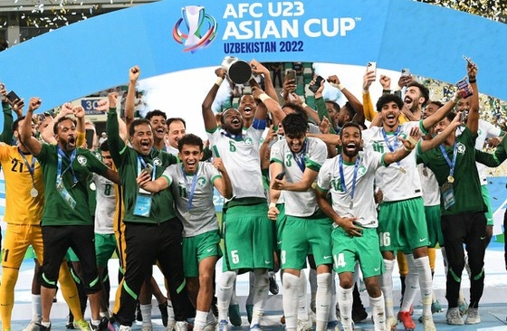 Tin tức thể thao ngày 20/6: “Gã nhà giàu nước Pháp” đang đàm phán với HLV Christophe Galtier của CLB Nice