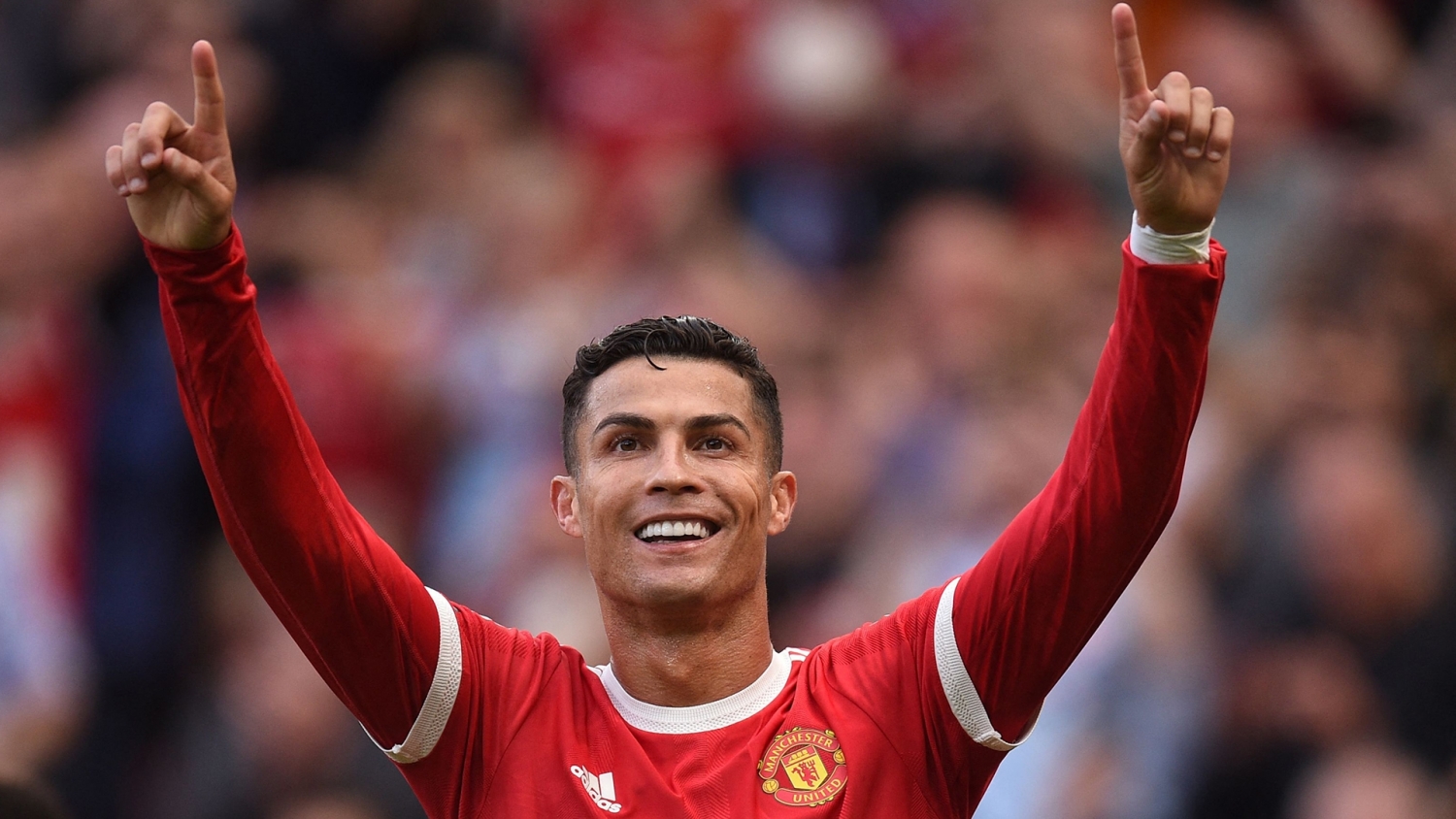 Tin thể thao ngày 26/6: AS Roma sẵn sàng “ làm mọi cách” để đưa Ronaldo về tái hợp với “người đặc biệt”