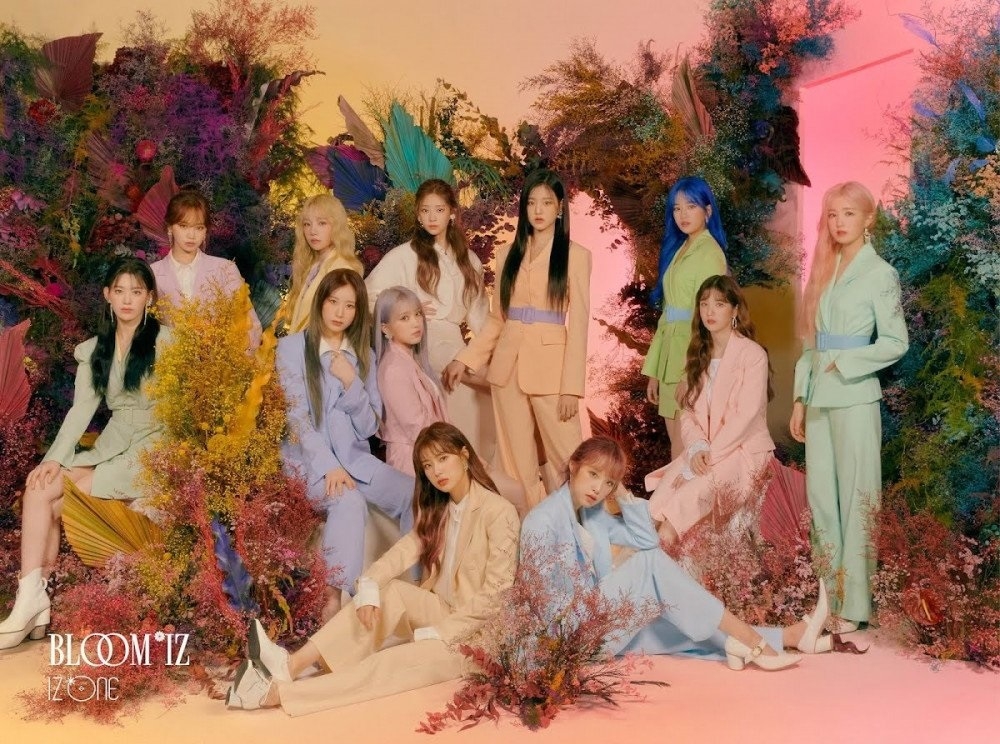 Tổng hợp sao Hàn tuần qua (27/6 – 3/7): Phát hiện Lisa (BLACKPINK) và V (BTS) “múa cột” tại bữa tiệc Celine