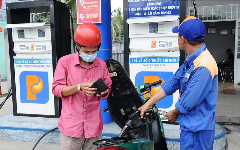 Chính phủ thông qua Nghị quyết về mức thuế bảo vệ môi trường đối với xăng, dầu, mỡ nhờn