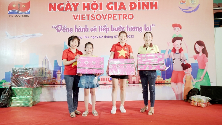 Ngày hội Gia đình Vietsovpetro 2022: “Đồng hành và tiếp bước tương lai”