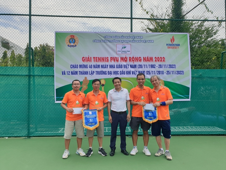 PVU tổ chức thành công giải Tennis mở rộng năm 2022 PVU tổ chức thành công giải Tennis mở rộng năm 2022