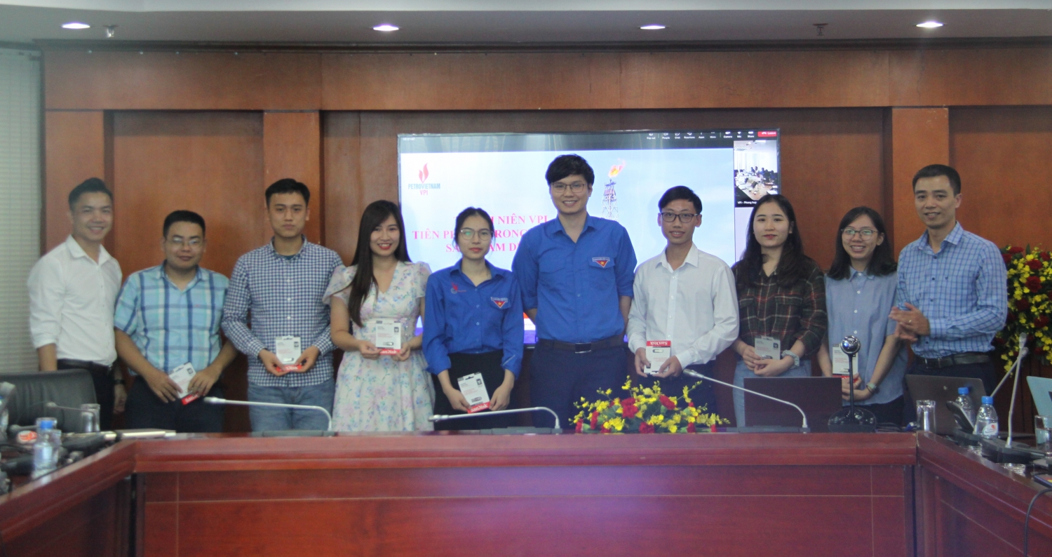 Thanh niên VPI tiên phong trong sáng tạo sản phẩm dữ liệu