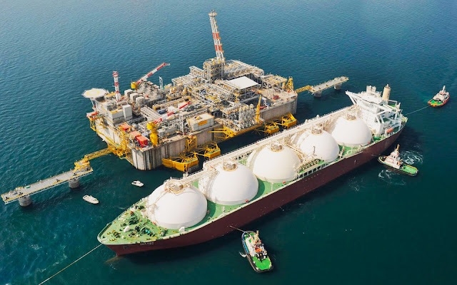 Giá LNG giao ngay tại châu Á giảm nhẹ khi thời tiết bất ngờ ấm lên