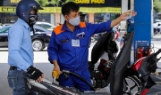 TP HCM kiến nghị rút ngắn chu kỳ điều chỉnh giá xăng dầu còn 3-5 ngày TP HCM kiến nghị rút ngắn chu kỳ điều chỉnh giá xăng dầu còn 3-5 ngày