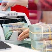 Tin tức kinh tế ngày 23/11: NHNN yêu cầu các ngân hàng tích cực giải ngân tín dụng