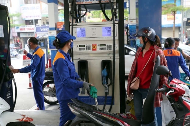 Bộ Công Thương nỗ lực ổn định thị trường xăng dầu Bộ Công Thương nỗ lực ổn định thị trường xăng dầu