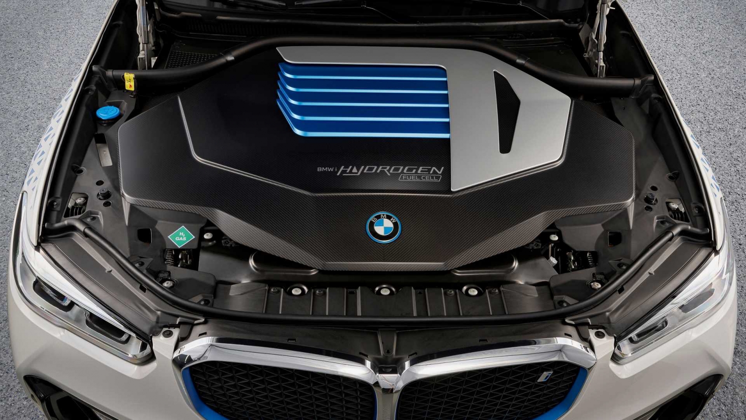 BMW thử nghiệm SUV chạy bằng Hydrogen
