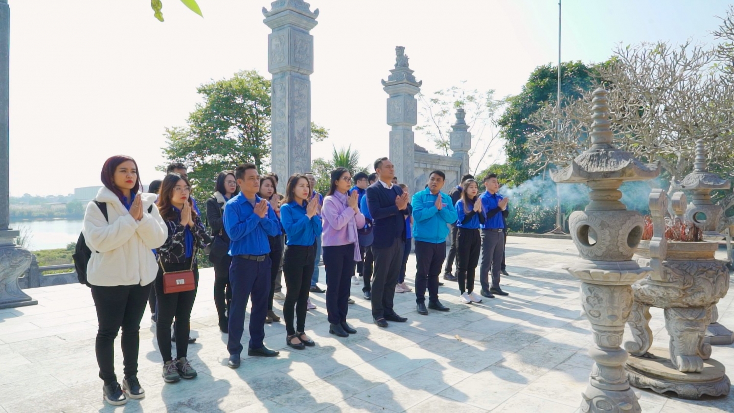 Đoàn Thanh niên PV Power tổ chức cấp phát thuốc và khám bệnh cho nhân dân tại Phú Thọ