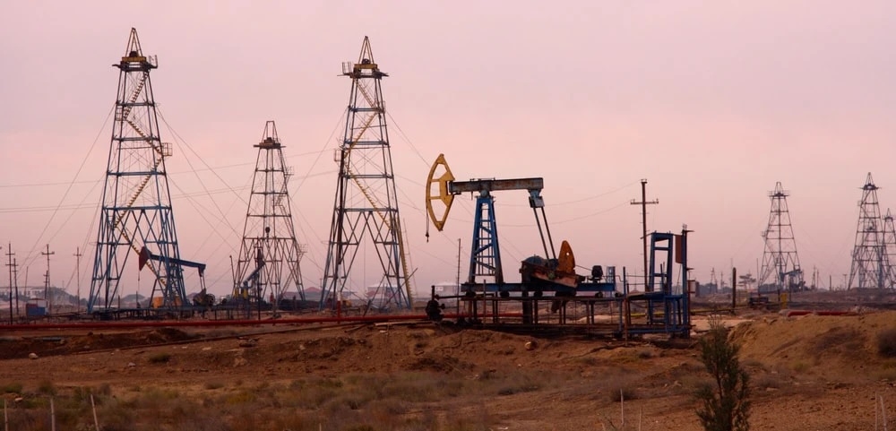 Giá dầu của Azerbaijan biến động trái chiều