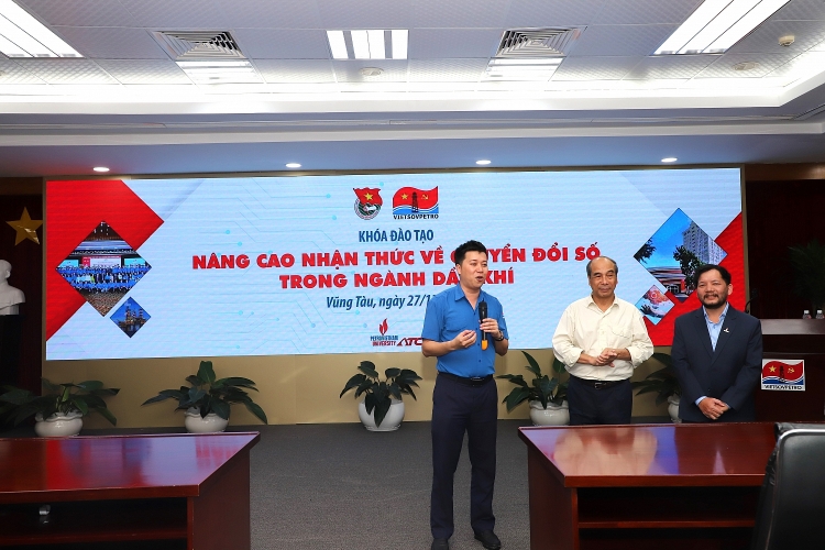 Đoàn Thanh niên Vietsovpetro tổ chức khóa đào tạo “Nâng cao nhận thức về chuyển đổi số trong ngành Dầu khí”