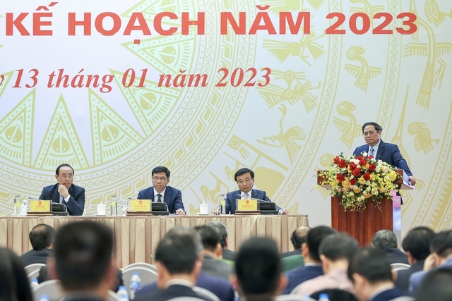 Thủ tướng: Đầu tư phát triển kết cấu hạ tầng giao thông là một trong những nhiệm vụ trọng tâm