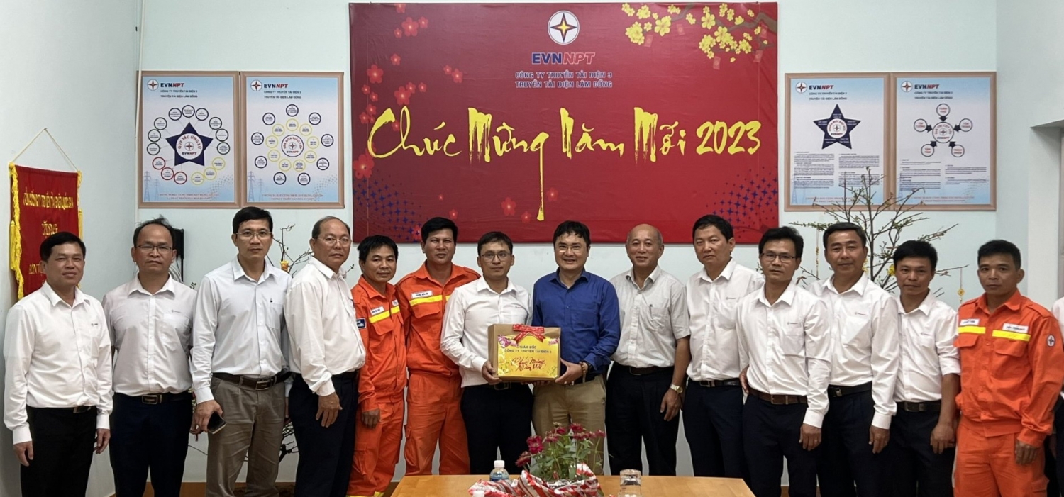 PTC3 vừa đảm bảo công tác quản lý vận hành lưới điện truyền tải, vừa tổ chức các hoạt động vui Xuân – đón Tết