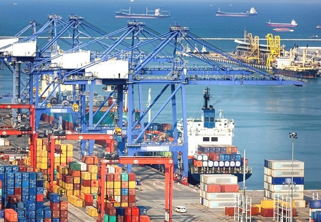 Tin tức kinh tế ngày 5/3: Xuất khẩu nhóm hàng chủ lực giảm mạnh