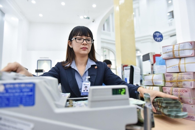 Tin tức kinh tế ngày 6/3: Các ngân hàng đồng loạt giảm lãi suất tiền gửi