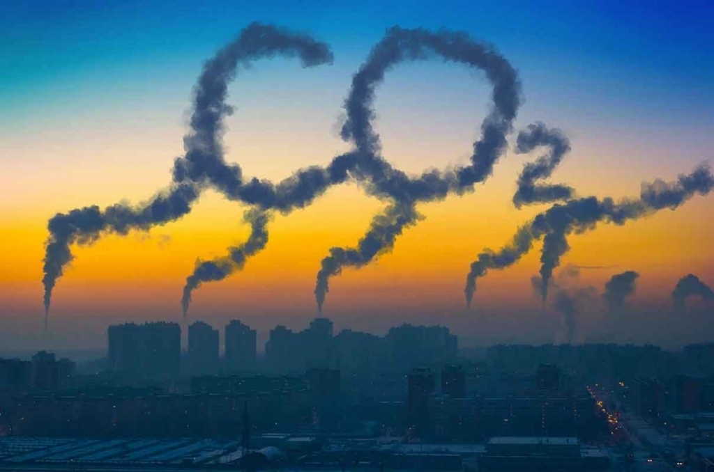 Vai trò của năng lượng sạch trong việc giảm phát thải CO2 trong năm 2022