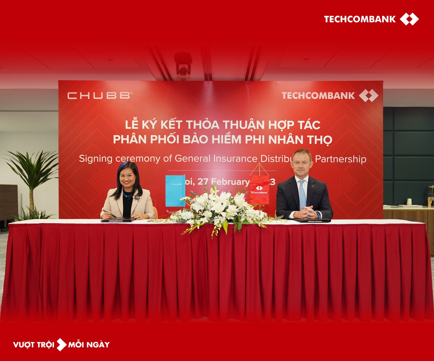 Chubb và Techcombank công bố hợp tác và ra mắt sản phẩm TechCare Me dành cho người tiêu dùng Việt Nam