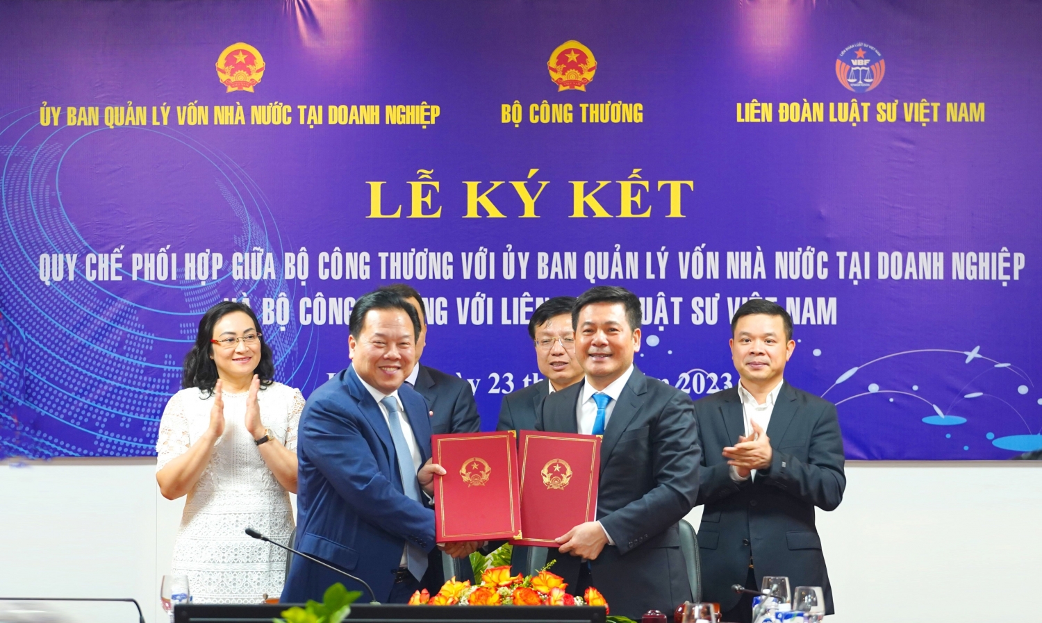 Ký kết quy chế phối hợp, Bộ Công Thương và Ủy ban QLVNN quyết gỡ khó cho doanh nghiệp sử dụng vốn nhà nước
