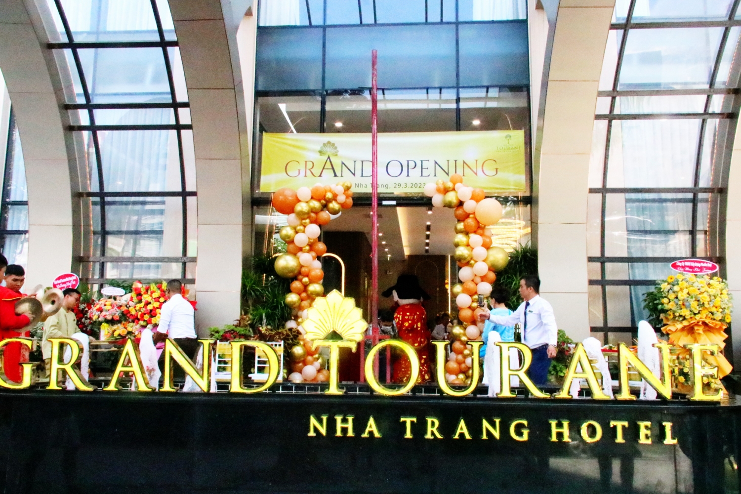Khách sạn Grand Tourane Nha Trang chính thức đi vào hoạt động