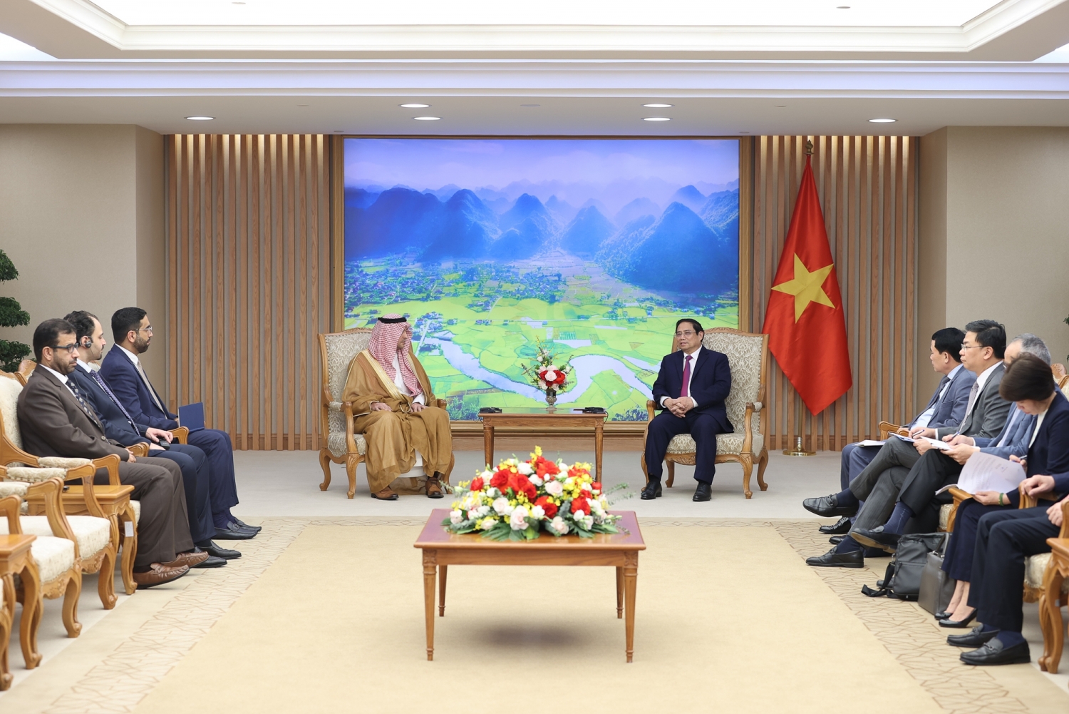 Việt Nam hoan nghênh các Quỹ đầu tư, Tập đoàn của Ả Rập Xê-út đến đầu tư