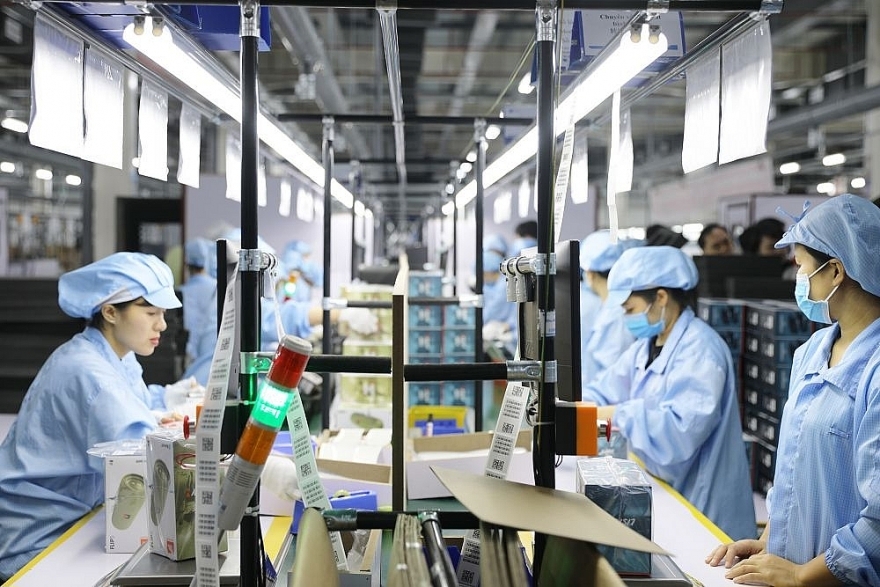 Tin tức kinh tế ngày 4/4: ADB dự báo tăng trưởng kinh tế của Việt Nam sẽ giảm nhẹ trong năm 2023