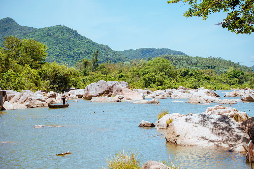 Hầm Hô: Xứ sở thần tiên miền đất Võ