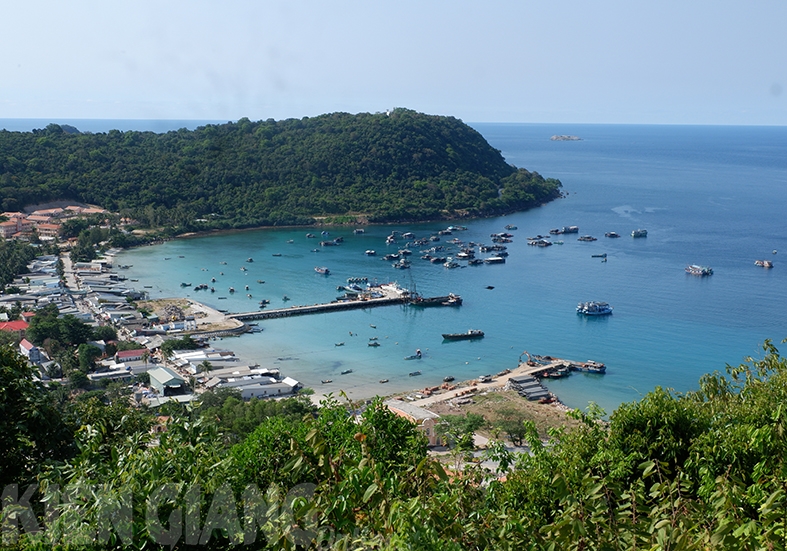 Khám phá vẻ đẹp hoang sơ của biển, đảo Thổ Châu Khám phá vẻ đẹp hoang sơ của biển, đảo Thổ Châu