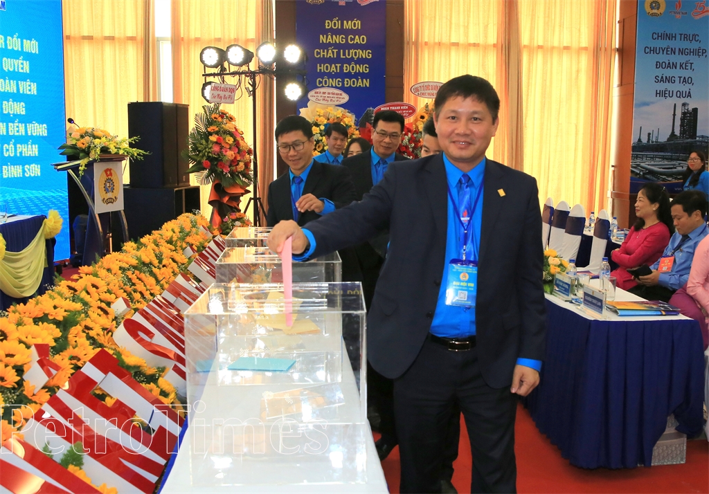 Công đoàn BSR tổ chức Đại hội đại biểu lần thứ VIII, nhiệm kỳ 2023 – 2028 Công đoàn BSR tổ chức Đại hội đại biểu lần thứ VIII, nhiệm kỳ 2023-2028