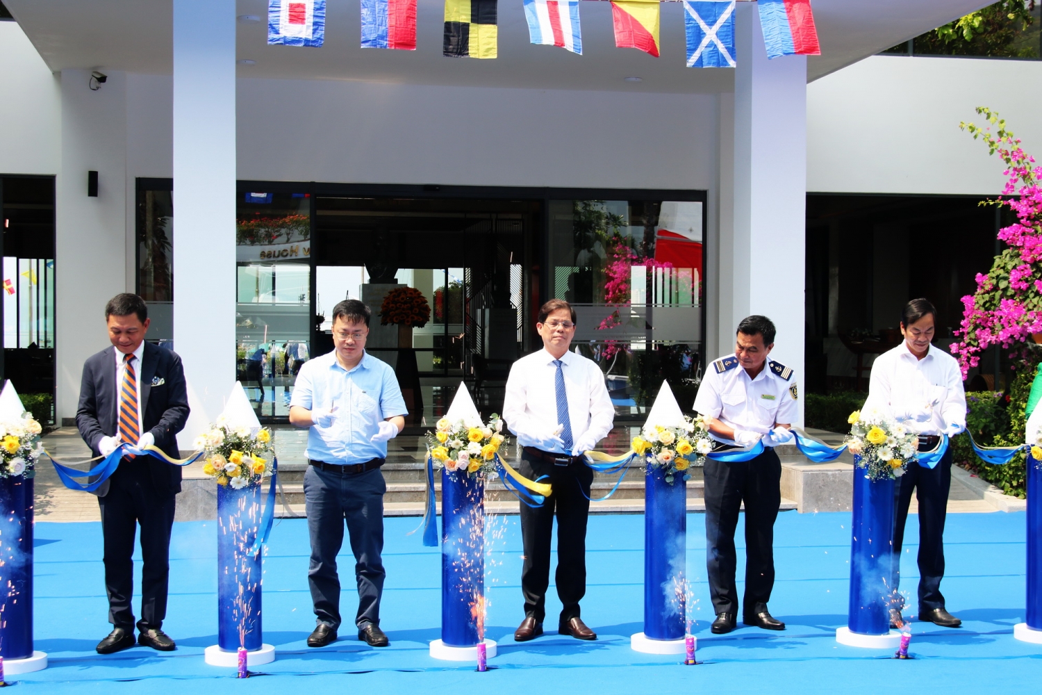 Lễ công bố khai thác thử nghiệm công viên bến du thuyền Ana Marina Nha Trang