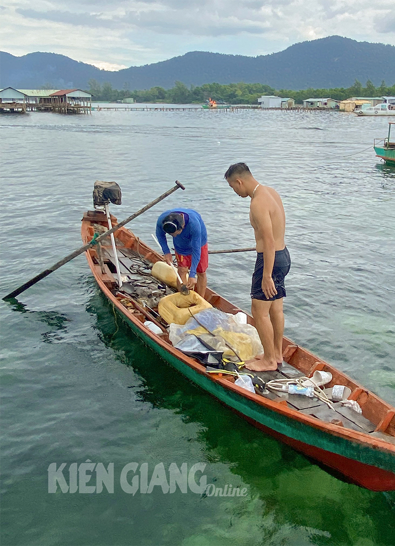 Hòa mình vào vẻ đẹp hoang sơ mũi Hàm Rồng ở bắc đảo Phú Quốc Hòa mình vào vẻ đẹp hoang sơ mũi Hàm Rồng ở bắc đảo Phú Quốc