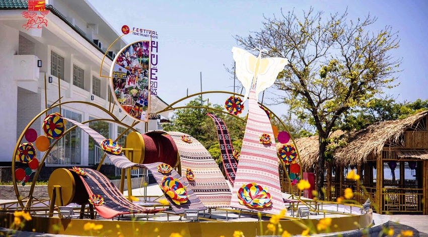 Festival Nghề truyền thống Huế: Phục hồi, phát triển nghề truyền thống