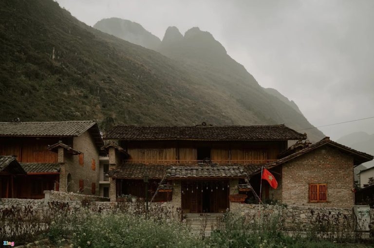 Ngôi làng H’Mông đẹp như phim trường ở Hà Giang Ngôi làng H’Mông đẹp như phim trường ở Hà Giang