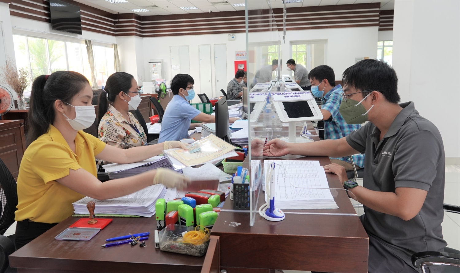 Đối tượng nào được tăng lương cơ sở 1,8 triệu đồng/tháng từ 1/7