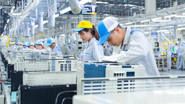 Tin tức kinh tế ngày 15/5: Việt Nam lọt Top 20 nền kinh tế thu hút nhiều vốn đầu tư nước ngoài