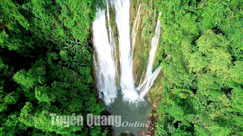 Vẻ đẹp thác Mạ Héc, Tuyên Quang
