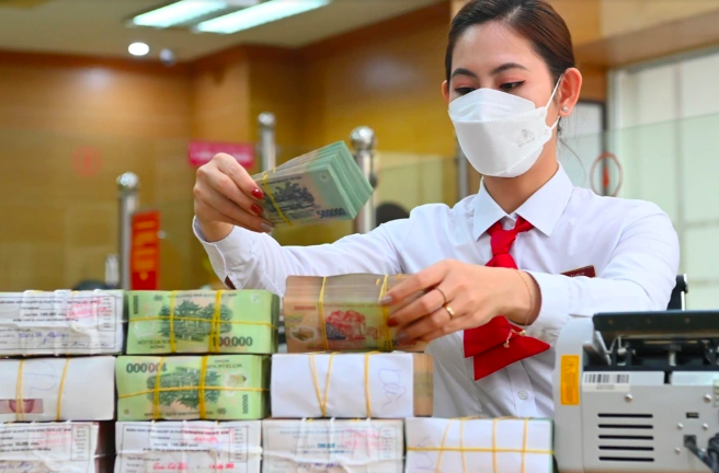 Tin ngân hàng ngày 1/6: VietinBank chào bán 9.000 tỷ đồng trái phiếu ra công chúng