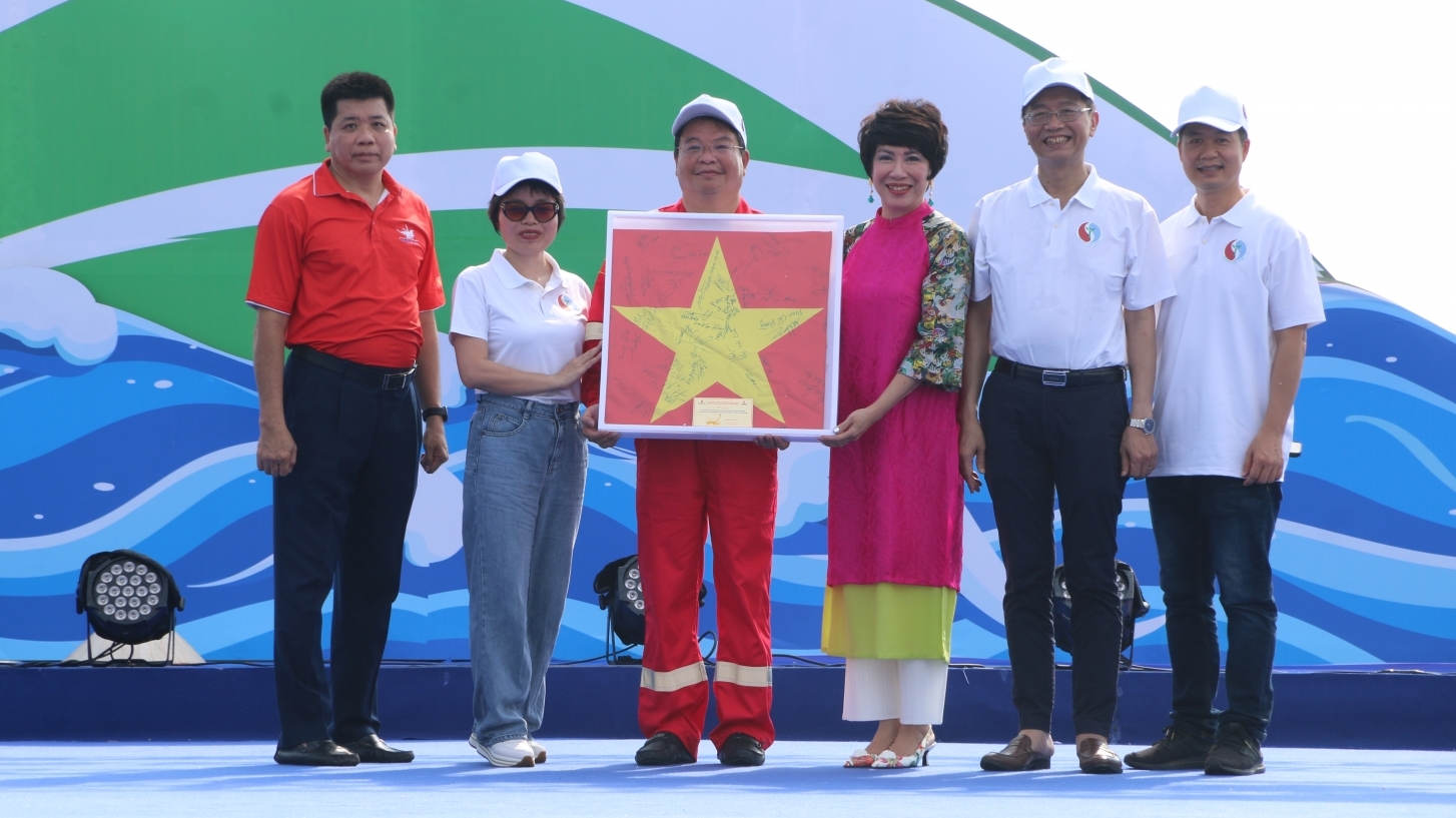 Petrovietnam hưởng ứng Lễ phát động quốc gia Tuần lễ Biển và Hải đảo Việt Nam