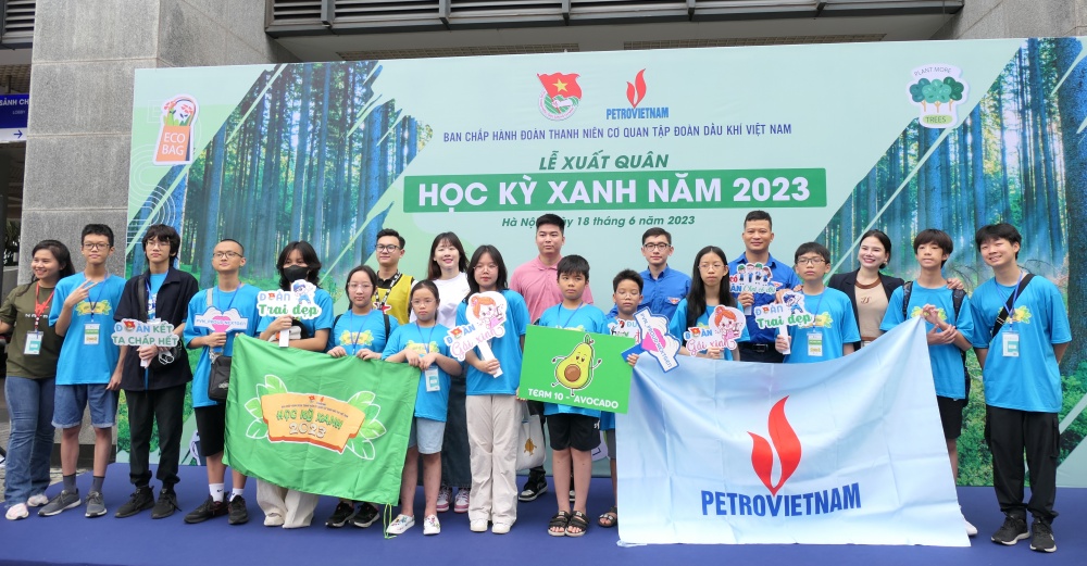 Đoàn Thanh niên Cơ quan Tập đoàn tổ chức Lễ xuất quân 