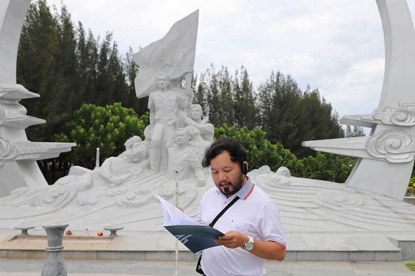 Đảng bộ PVU: Hành trình giáo dục truyền thống lịch sử, thăm Khu tưởng niệm chiến sĩ Gạc Ma và Tượng đài Cam Ranh Đảng bộ PVU: Hành trình giáo dục truyền thống lịch sử, thăm Khu tưởng niệm chiến sĩ Gạc Ma và Tượng đài Cam Ranh