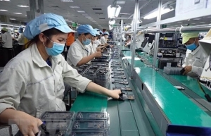 Tin tức kinh tế ngày 23/7: Số lao động có việc làm tăng nhẹ
