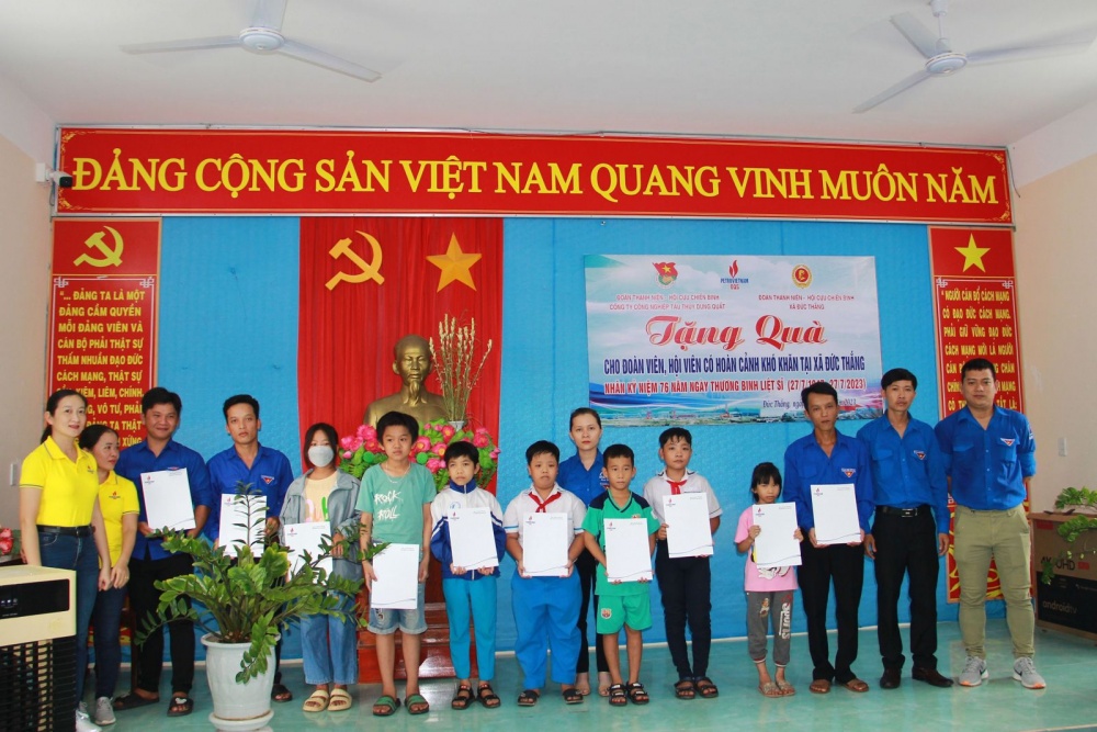 Hội CCB và Đoàn Thanh niên DQS tổ chức Chương trình về nguồn nhân kỉ niệm 76 năm Ngày Thương binh - Liệt sĩ 27/7 Hội CCB và Đoàn Thanh niên DQS tổ chức Chương trình về nguồn nhân kỉ niệm 76 năm Ngày Thương binh - Liệt sĩ 27/7