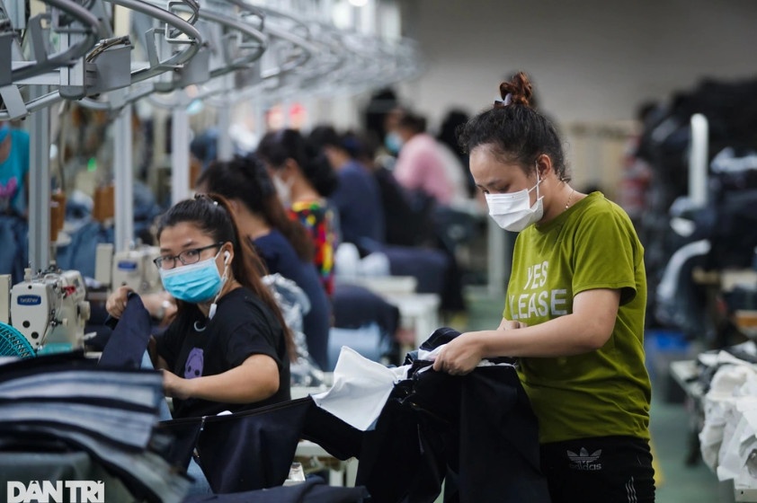 Thường trực Chính phủ khuyến khích người lao động hạn chế rút BHXH một lần (Ảnh minh họa: CTV). Thường trực Chính phủ khuyến khích người lao động hạn chế rút BHXH một lần (Ảnh minh họa: CTV).
