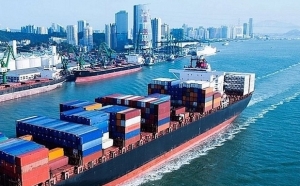 Tin tức kinh tế ngày 30/7:  7 tháng đầu năm, Việt Nam xuất siêu hơn 15 tỷ USD