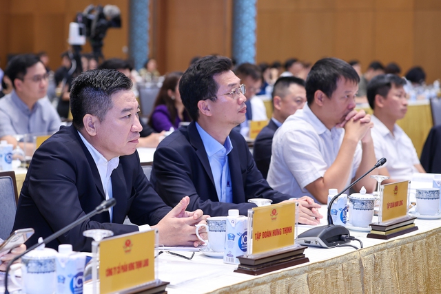 Thủ tướng: Đề cao trách nhiệm của mỗi chủ thể có liên quan tới thị trường bất động sản