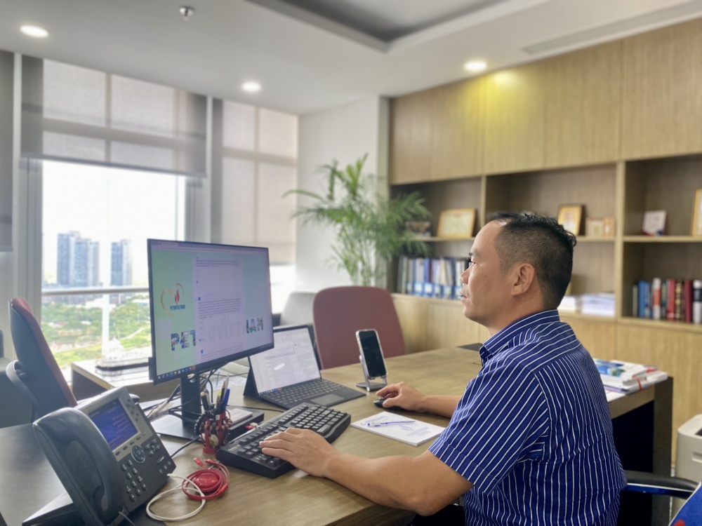 Đã có gần 6.400 người dự thi 