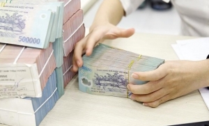 Tin tức kinh tế ngày 25/8: Dòng tiền chuyển hướng khi lãi suất tiết kiệm giảm