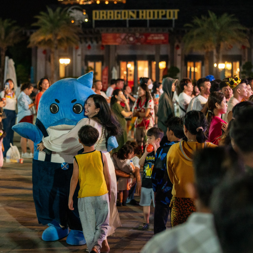 Wonderland Water Park khai trương, NovaWorld Phan Thiet bùng nổ trong kỳ nghỉ lễ 2/9