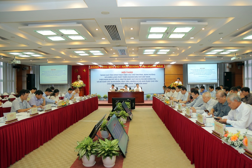 Phó Trưởng Ban Kinh tế Trung ương Nguyễn Đức Hiển chủ trì Hội thảo đánh giá tình hình thực hiện các chủ trương, định hướng về chiến lược phát triển ngành dầu khí Việt Nam theo Nghị quyết số 41-NQ/TW của Bộ Chính trị