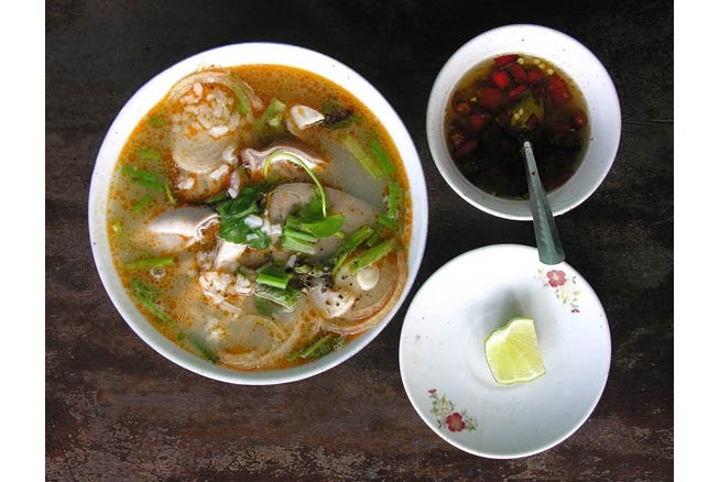 Điểm mặt 7 món ăn sáng Huế mà người địa phương hay ăn