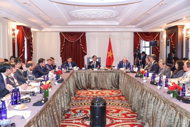 Thủ tướng: Nguồn lực bên trong là cơ bản, nguồn lực bên ngoài là quan trọng và đột phá